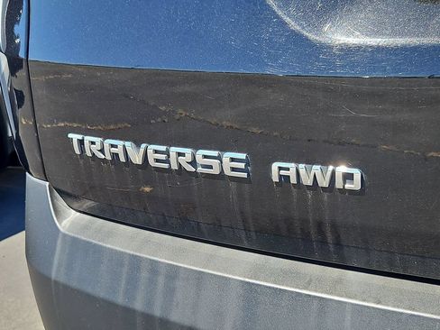 Used 2018 Chevrolet Traverse LS AWD/4WD image 26