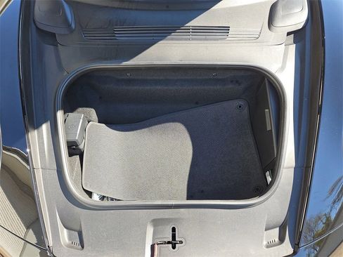 Certified 2025 Porsche 911 Carrera image 35