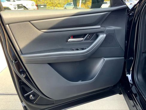 New 2026 MAZDA CX-90 3.3 Turbo w/ Select Package image 10