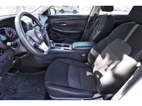 Used 2024 Nissan Sentra SV image 6