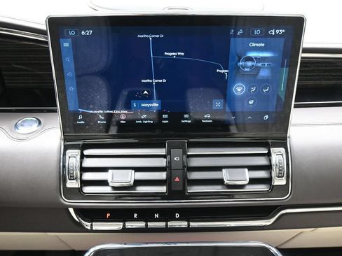 Used 2024 Lincoln Navigator Black Label AWD/4WD image 16