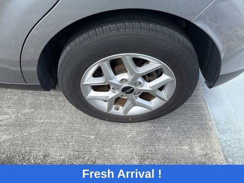 Used 2024 Kia Soul LX w/ Option Group 015 image 17