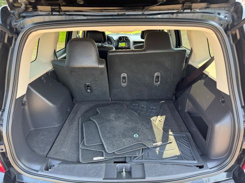 Used 2016 Jeep Patriot High Altitude FWD image 13