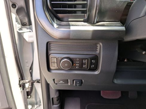 New 2026 Ford F250 Lariat w/ Black Appearance Package AWD/4WD image 40