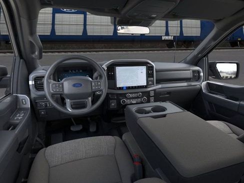 New 2025 Ford F150 XLT w/ Equipment Group 301A Standard image 9