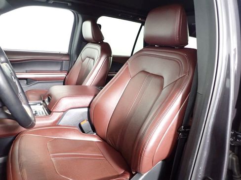 Used 2024 Ford Expedition Max Limited image 26