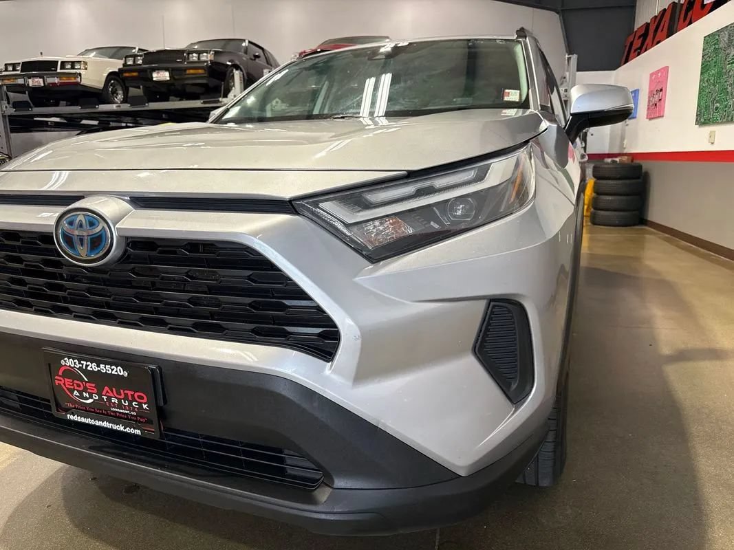 Used 2022 Toyota RAV4 XLE w/ Convenience Package AWD/4WD image 68