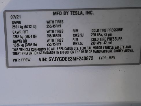 Used 2021 Tesla Model Y Long Range AWD/4WD image 26