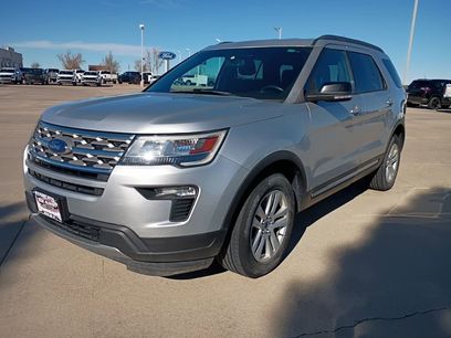 Used 2018 Ford Explorer XLT w/ Equipment Group 201A