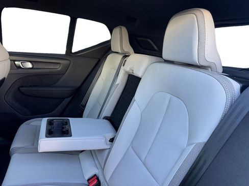 New 2026 Volvo EX40 Plus w/ Climate Package RWD image 24