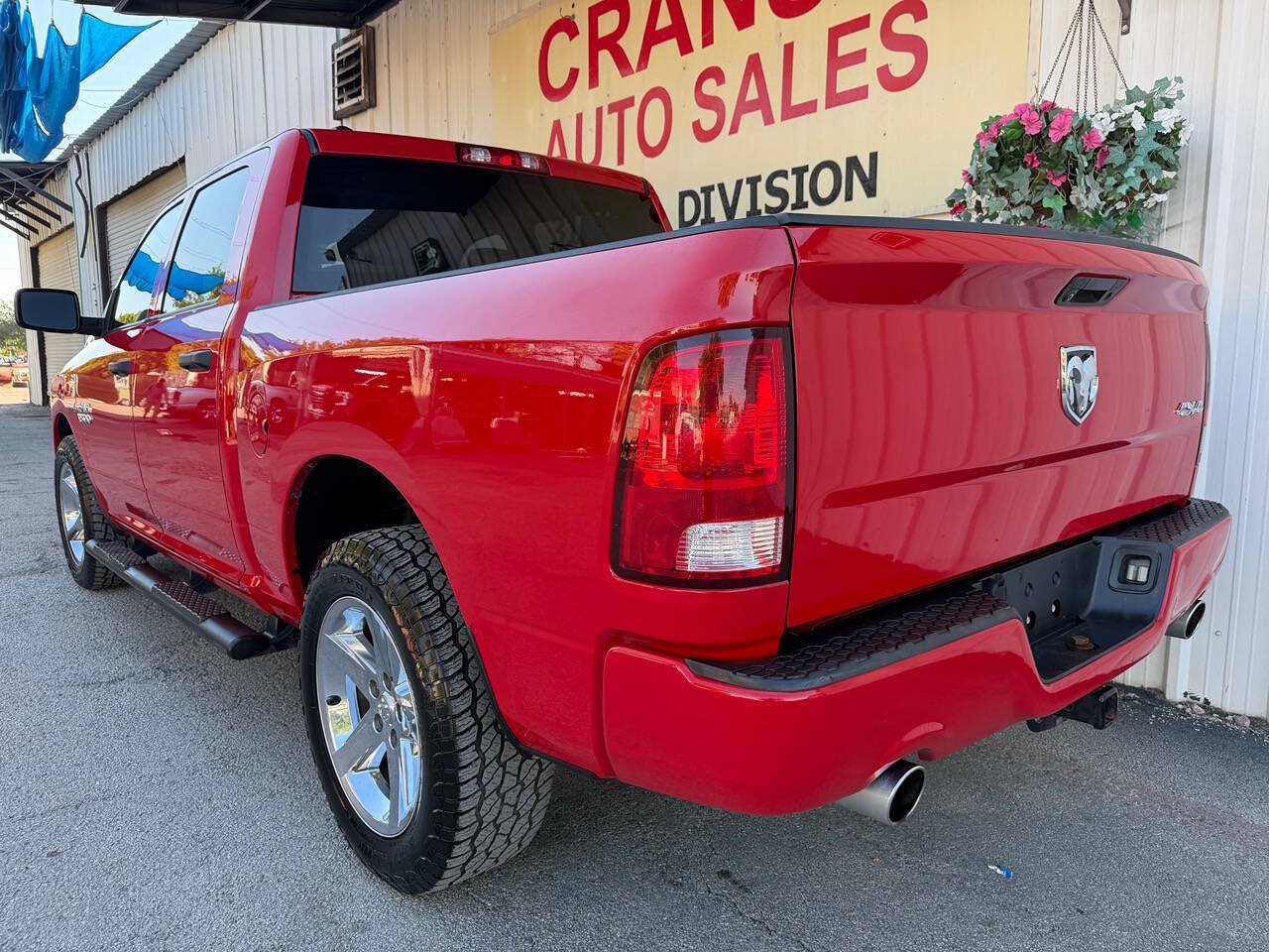 Used 2016 RAM 1500 Express w/ Popular Equipment Group AWD/4WD image 11