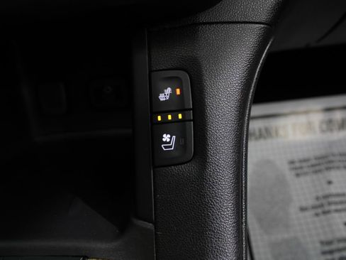 Used 2017 GMC Acadia Denali w/ Technology Package AWD/4WD image 37