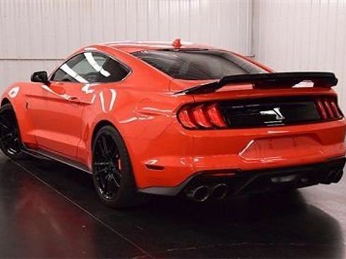 Used 2022 Ford Mustang Shelby GT500 w/ Handling Package image 5