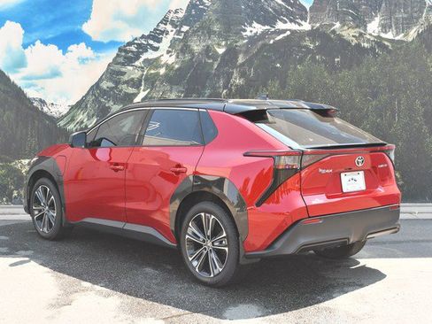 Certified 2023 Toyota bZ4X AWD w/ Weather Package image 9