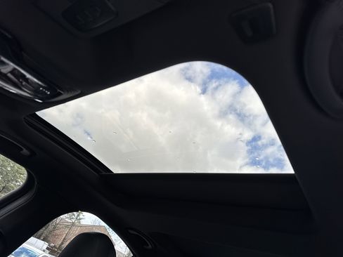 Used 2023 Alfa Romeo Giulia Veloce image 31