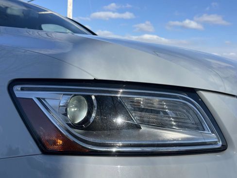 Used 2017 Audi Q5 2.0T Premium Plus w/ Technology Package image 23