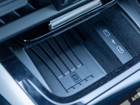 New 2026 Porsche Cayenne S image 25