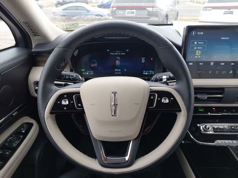 New 2026 Lincoln Corsair Grand Touring image 15