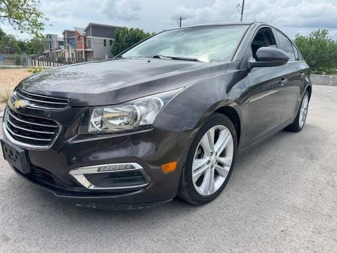 Used 2016 Chevrolet Cruze LTZ FWD image 2