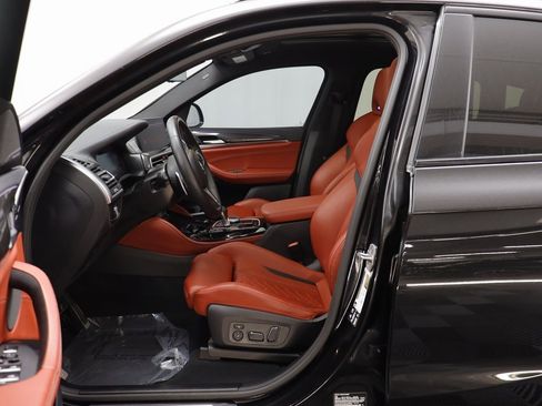 Used 2025 BMW X4 M w/ Executive Package image 6