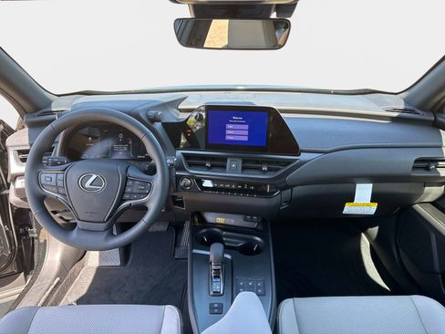 New 2026 Lexus UX 300h FWD image 16