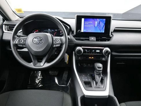 Certified 2025 Toyota RAV4 LE image 19