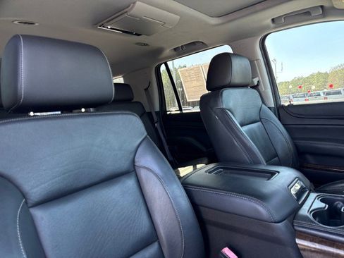 Used 2017 Chevrolet Tahoe LT image 10