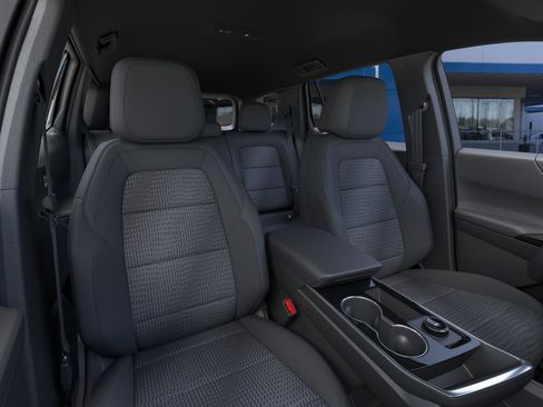 New 2026 Chevrolet Equinox LT w/ Safety and Technology Package FWD image 40