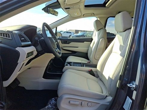 New 2026 Honda Odyssey EX-L image 5
