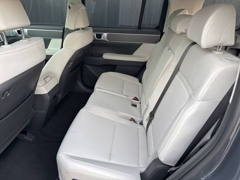 New 2026 Hyundai Santa Fe SE FWD image 19