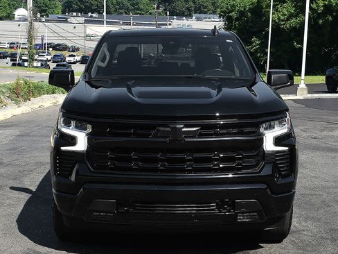 Used 2024 Chevrolet Silverado 1500 RST w/ Protection Package AWD/4WD image 5