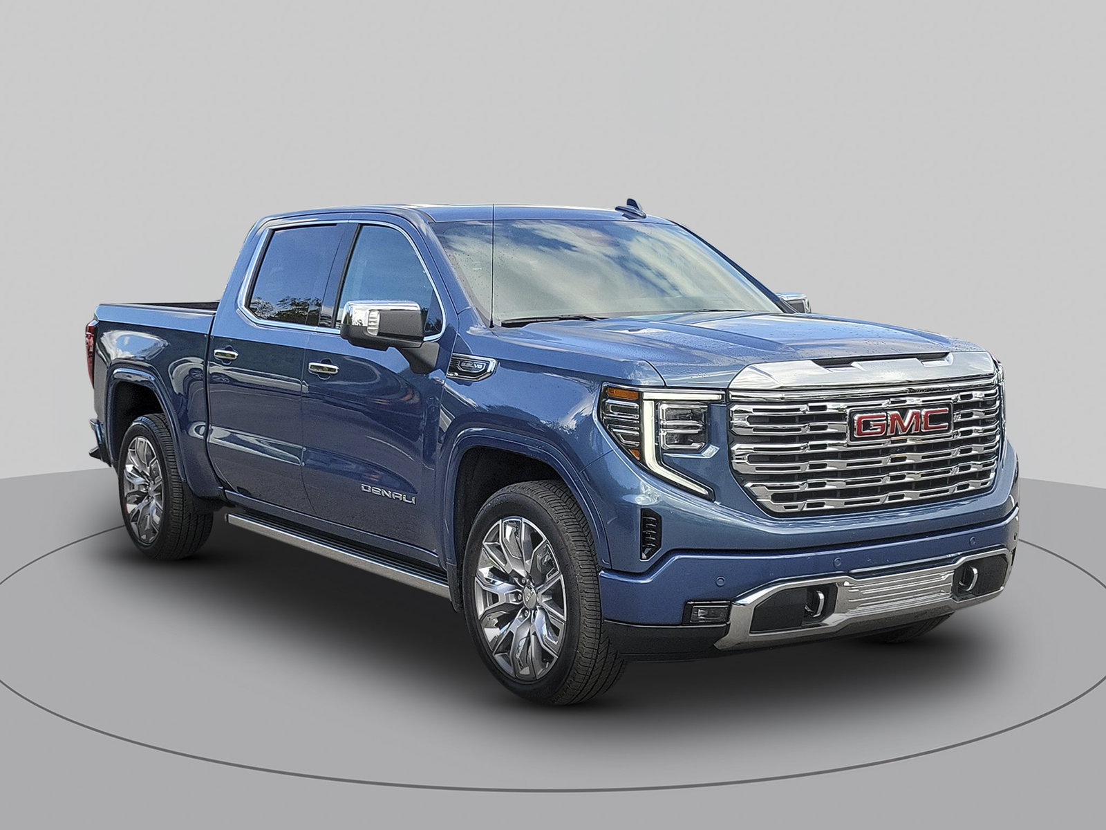 Used 2026 GMC Sierra 1500 Denali w/ Denali Reserve Package AWD/4WD image 1