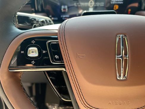New 2026 Lincoln Aviator Reserve AWD/4WD image 31