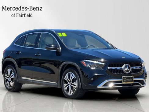 Certified 2025 Mercedes-Benz GLA 250 image 10