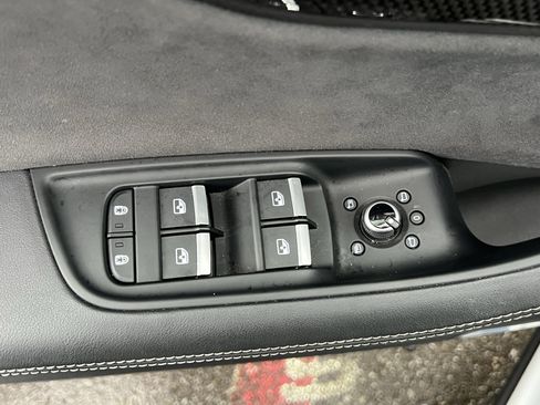 Used 2023 Audi SQ7 Prestige image 15