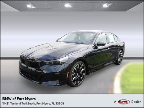 Used 2026 BMW 530i w/ M Sport Package image 1