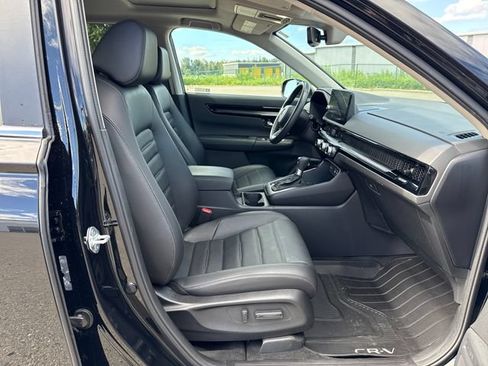 Used 2025 Honda CR-V EX-L image 10