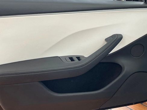 Used 2024 Tesla Model 3 Performance image 17