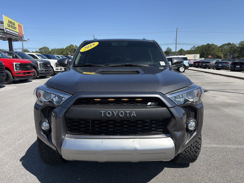 Used 2018 Toyota 4Runner TRD Off-Road Premium AWD/4WD image 10