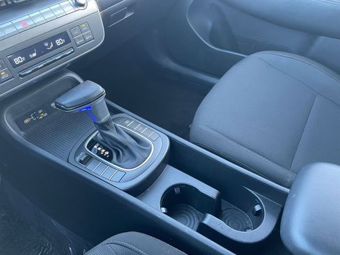 Used 2025 Hyundai Kona SEL image 41