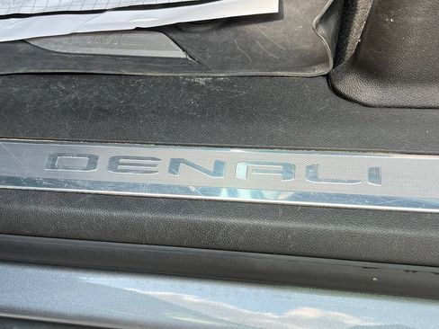 Used 2022 GMC Yukon Denali AWD/4WD image 20