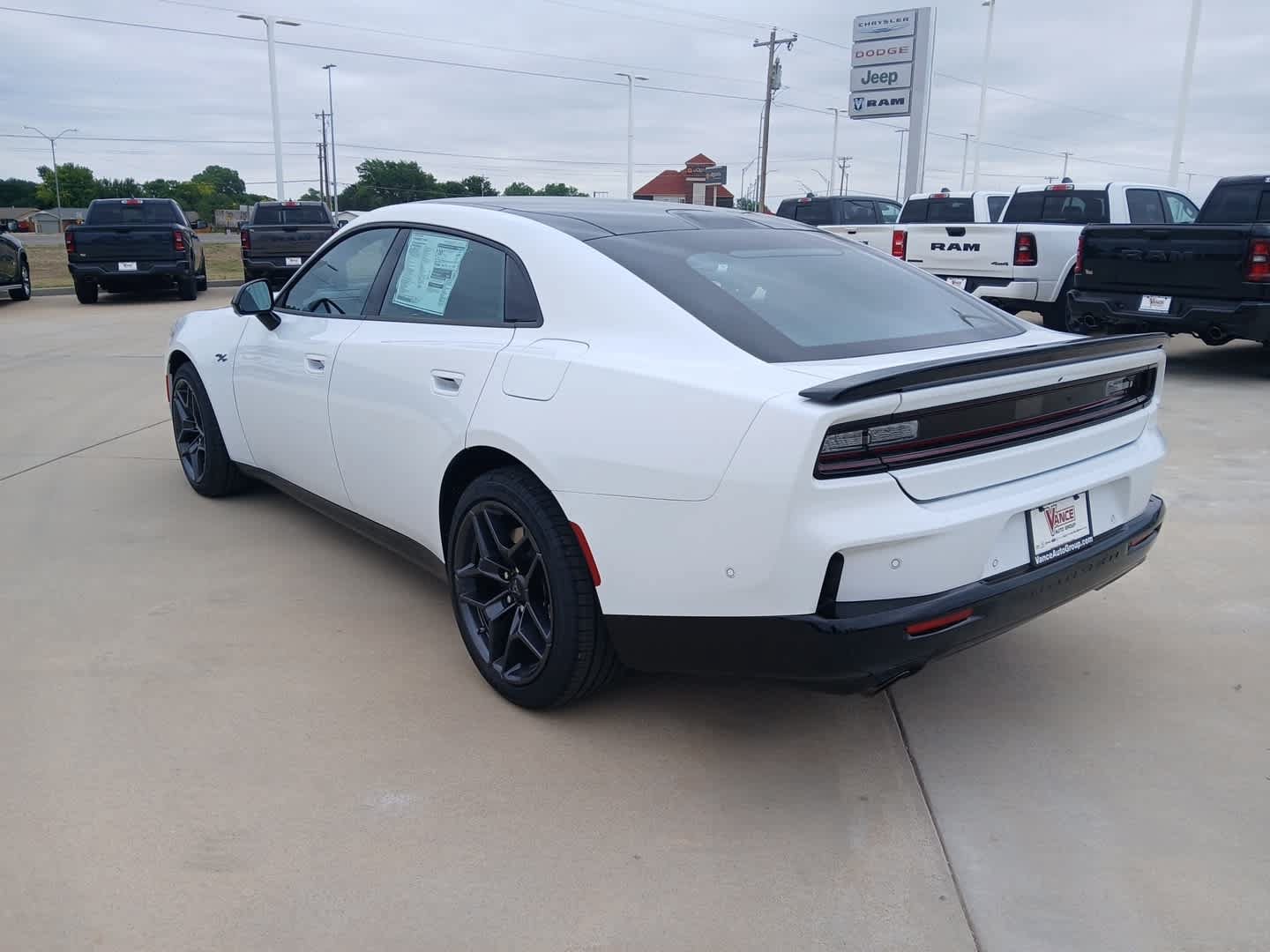 New 2026 Dodge Charger R/T AWD/4WD image 5