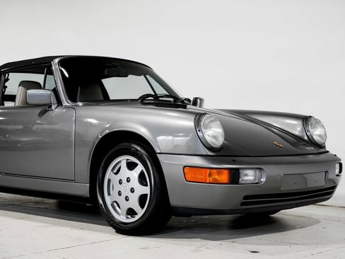 Used 1990 Porsche 911 Carrera RWD image 38