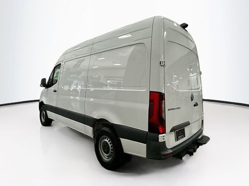 Used 2023 Mercedes-Benz Sprinter 144 Cargo image 6