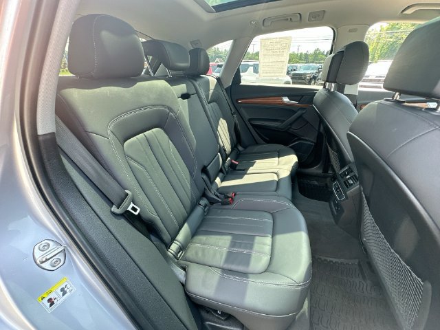 Used 2023 Audi Q5 2.0T Premium Plus w/ Premium Plus Package AWD/4WD image 29