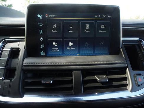 Used 2024 Chevrolet Tahoe High Country AWD/4WD image 22