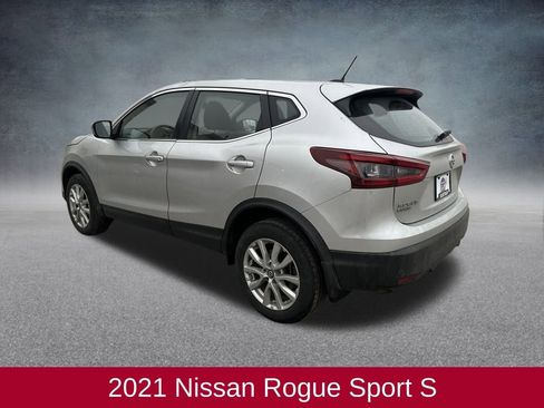 Used 2021 Nissan Rogue Sport S image 3