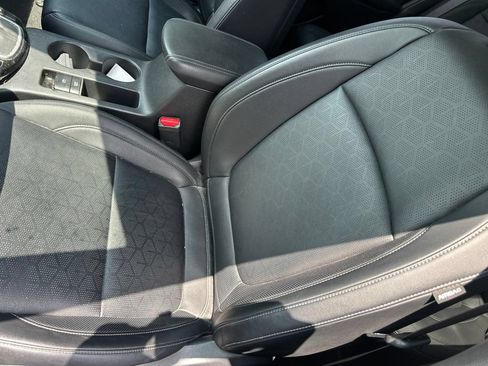 Certified 2024 Kia Seltos SX w/ SX Sunroof Package AWD/4WD image 20