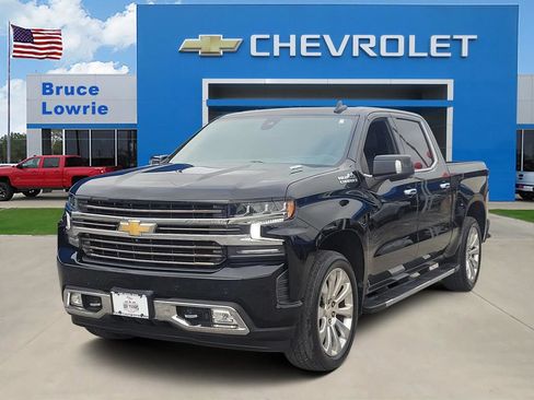 Used 2021 Chevrolet Silverado 1500 High Country w/ Technology Package AWD/4WD image 1