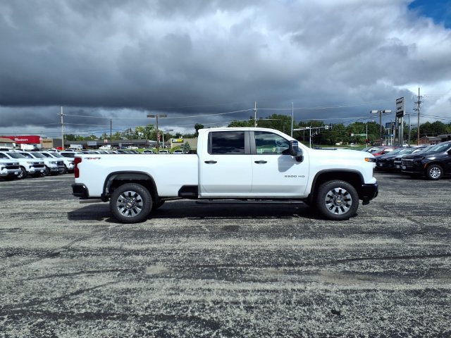 New 2026 Chevrolet Silverado 2500 Custom w/ Custom Value Package AWD/4WD image 2